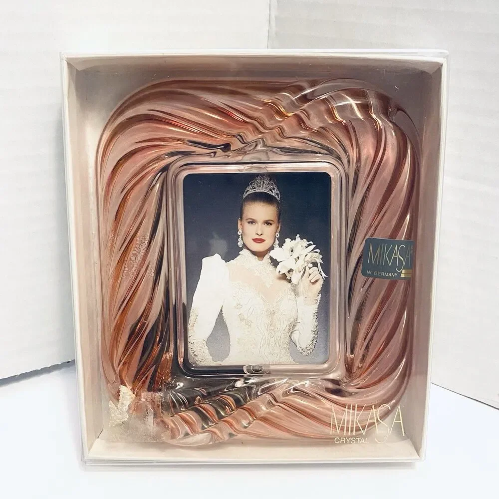 Vintage Mikasa Crystal 6” Swirl Rose Picture Frame - Never Used